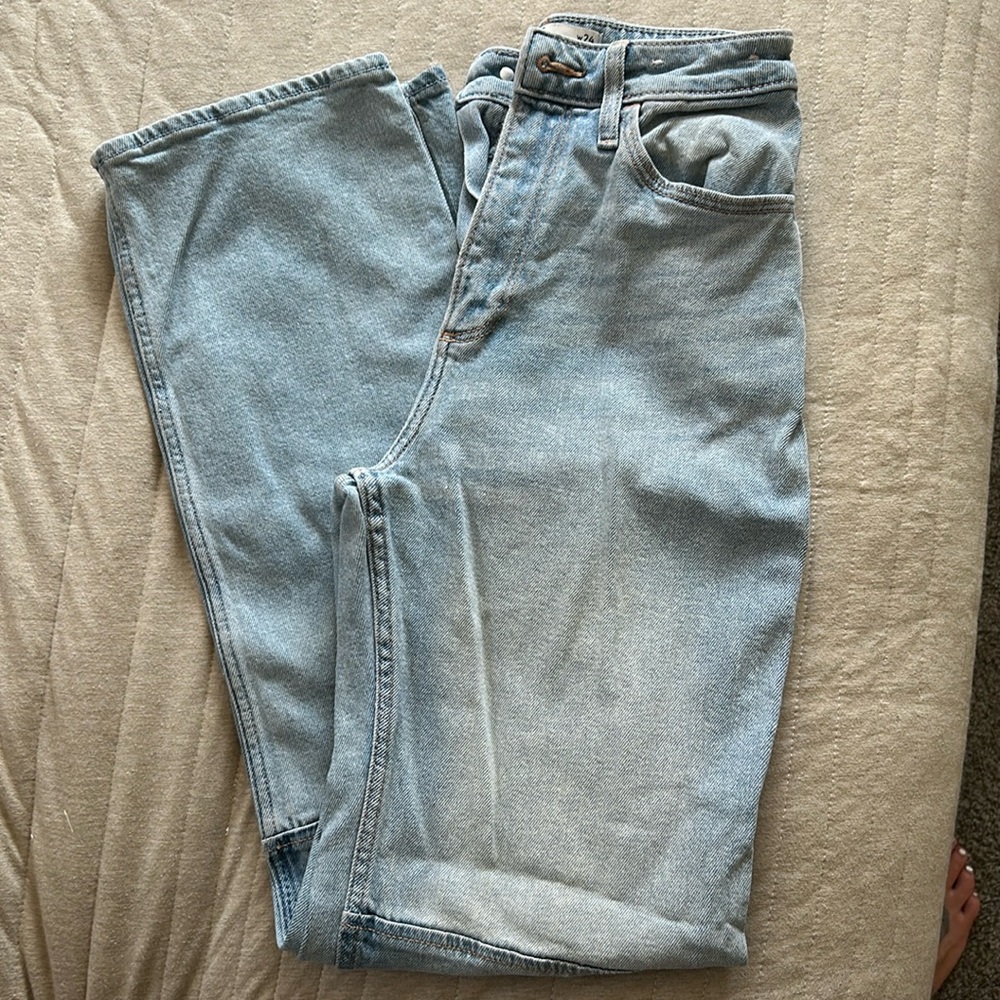 Hollister Curvy Ultra High Rise Dad Jean